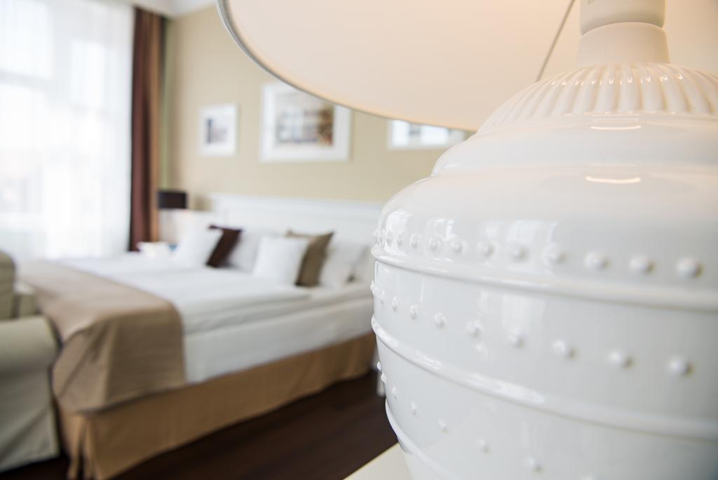 Hotel Штральзунд Экстерьер фото